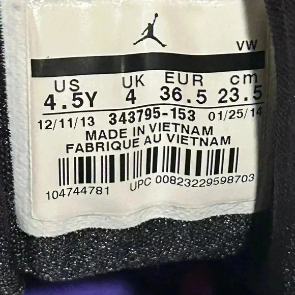 NIKE AIR JORDAN True Flight White/Black/Purple Sneakers Size 4.5Y - Picture 9 of 9